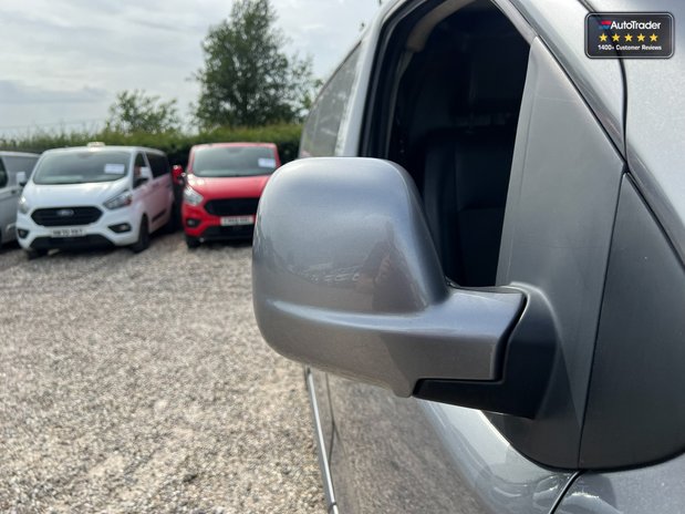 Vauxhall Vivaro LWB L2H1 Low Roof Sportive 2700 Air Con Sensors EURO 6 NO VAT 20