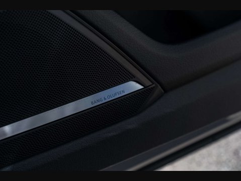 Audi RS6 4.0 RS 6 Carbon Black TFSI MHEV Quattro Auto 4WD 5dr 19