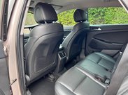 Hyundai TUCSON 2.0 CRDi Premium Auto 4WD Euro 6 5dr 38