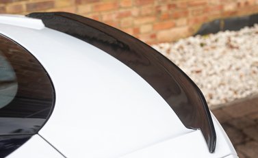 Aston Martin DBS Superleggera 28