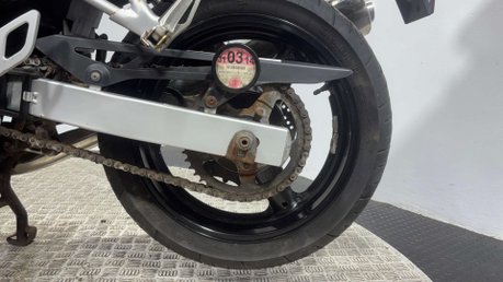 Suzuki Bandit 650 GSF 2006 9K GOOD LOOKING PROJECT BIKE / BARN FIND NAKED 650CC A2 10