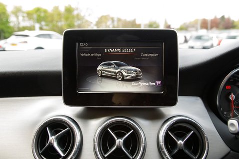 Mercedes-Benz CLA Class CLA 220 D AMG LINE 29