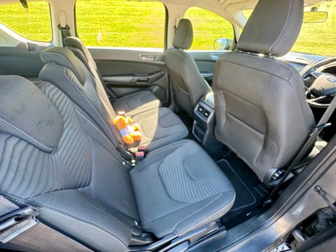 Ford S-Max ZETEC TDCI 53