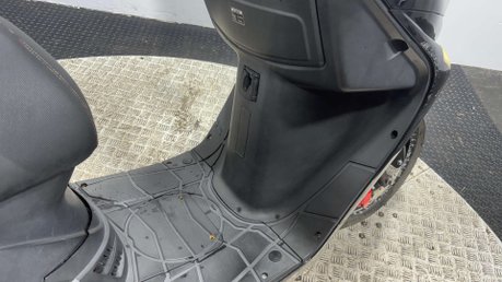 Direct Bikes Milan DB125 DIRECT BIKE 125 RUNNING PROJECT LARGE 125CC SCOOTER 8