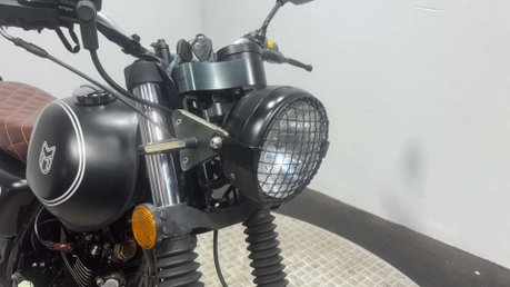 Mutt Mastiff 2022 ONLY 2K CAFE RACER NEW MOT VERY CLEAN LEARNER BIKE 125CC 17