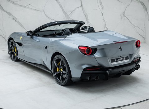 Ferrari Portofino M 15