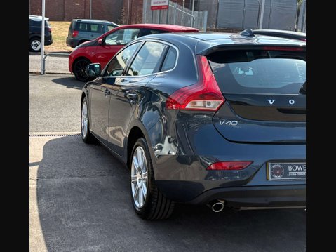 Volvo V40 2.0 V40 Inscription T3 5dr 32