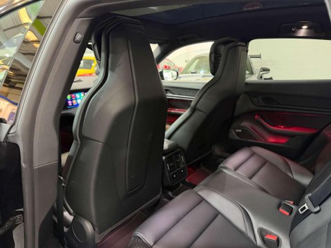 Porsche Taycan Performance Plus 93.4kWh 4S Cross Turismo 5dr Electric Auto 4WD (571 ps) 37