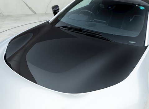 Aston Martin V12 Vantage 22