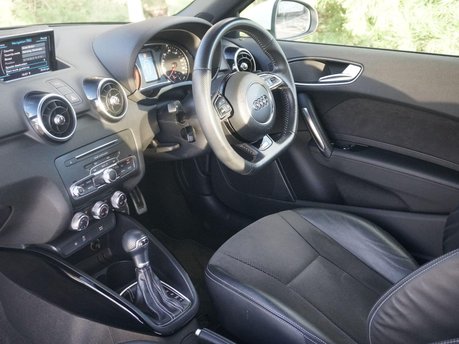 Audi A1 1.4 TFSI CoD Black Edition S Tronic Euro 6 (s/s) 3dr (Nav) 