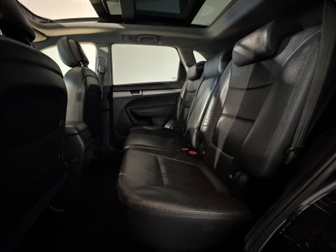 Kia Sorento CRDI KX-3 SAT NAV 20