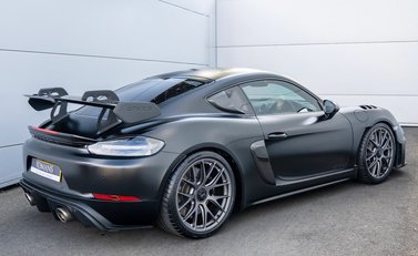 Porsche Cayman GT4 RS (718) 3