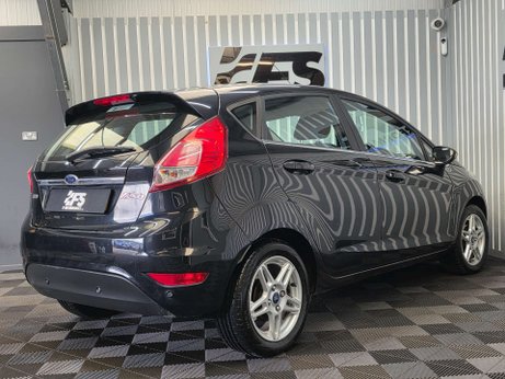 Ford Fiesta 1.6 Zetec Hatchback 5dr Petrol Powershift Euro 5 (105 ps) 27