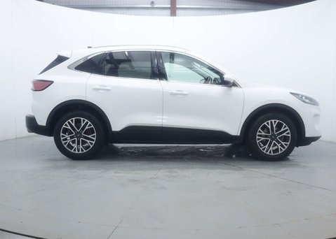 Ford Kuga 1.5 Kuga Titanium First Edition 5dr 12