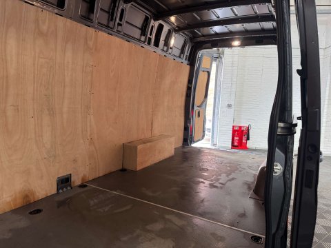 Mercedes-Benz Sprinter 2.0 Sprinter 315 Pro CDI 6dr 9
