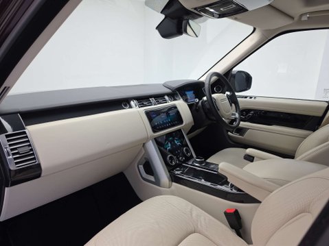 Land Rover Range Rover 4.4 Range Rover Vogue SE SDV8 Auto 4WD 5dr 4