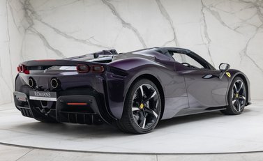 Ferrari SF90 Spider 5