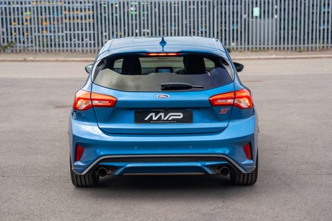 Ford Focus 2.3 Focus ST 5dr 9