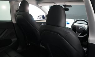 Tesla Model Y RWD Comfort Suspension One Owner Heated Steering Wheel and Seats VATQ 15
