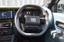 Fiat Grande Panda 1.2 Hybrid 48V 110 Icon 9