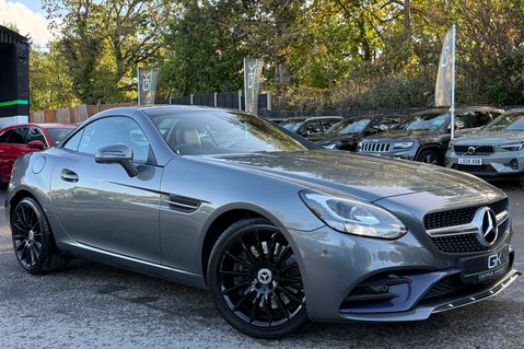 Mercedes-Benz SLC SLC 200 AMG LINE - AIRSCARF -9 MERCEDES SERVICES -HEATED SEATS -PAN ROOF 19