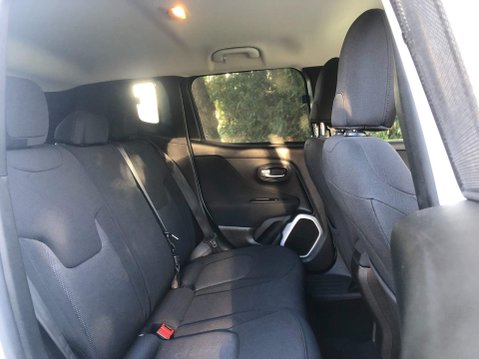 Jeep Renegade LONGITUDE 25