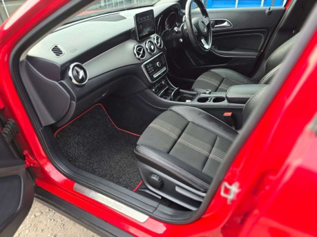Mercedes-Benz GLA 1.6 GLA180 GPF Urban Edition SUV 5dr Petrol 7G-DCT Euro 6 (s/s) (122 ps) 31