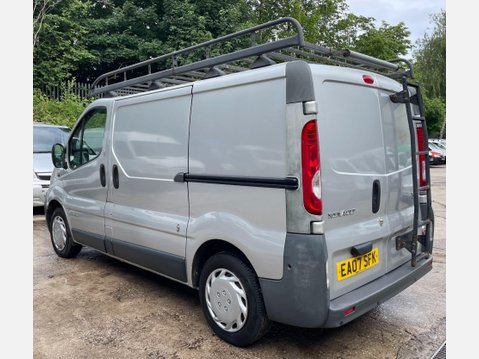 Renault Trafic 2.0 TD dCi SL27 Panel Van 4dr Diesel Manual L1 H1 (214 g/km, 90 bhp) 13