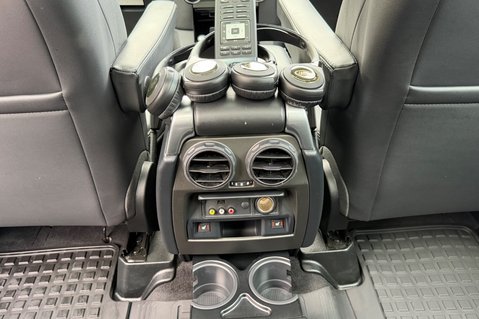 Land Rover Discovery SDV6 LANDMARK - ONE OWNER - 10 SERVICED INC CAMBELT 27