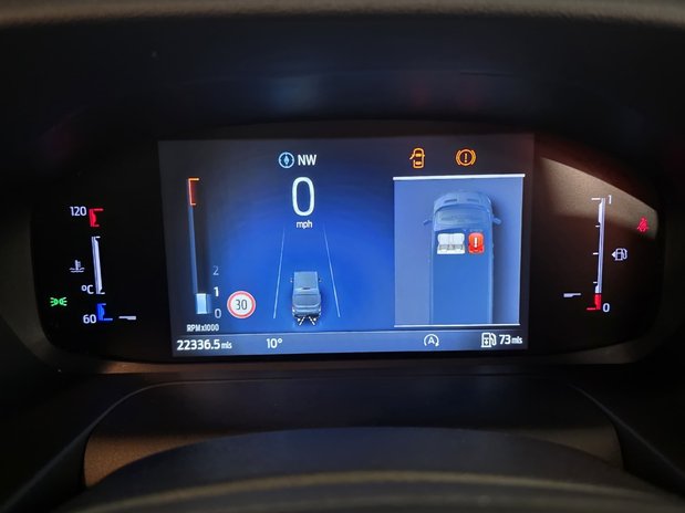 Ford Transit Transit 350 L3 Diesel FWD 2.0 Eco blue 165ps H2 Limited Van [NAV} 18