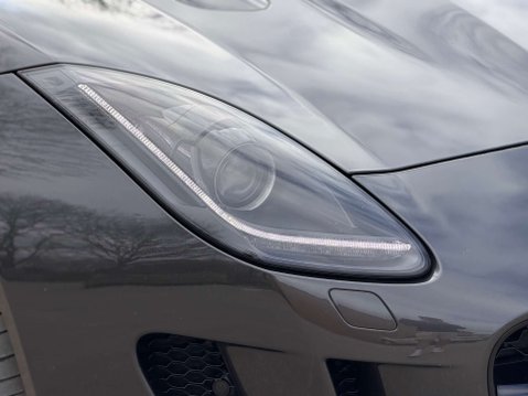 Jaguar F-Type 5.0 F-Type V8 R AWD Auto 4WD 3dr 65