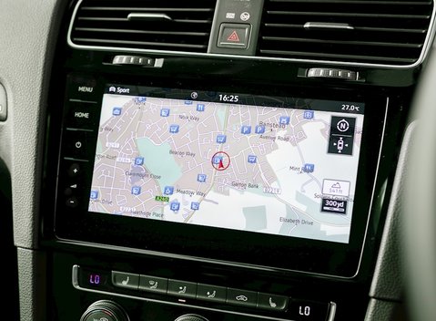 Volkswagen Golf GTI 15