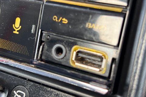 Isuzu Grafter N35.125T Toolbox Dropside Truck 23