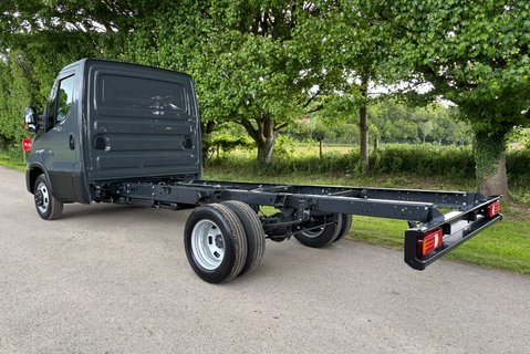 Iveco Daily 35C18H 3750WB Chassis Cab 6