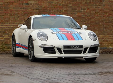 Porsche 911 (991) Martini Racing Edition 1