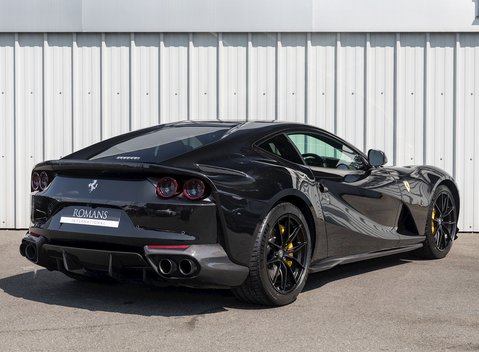 Ferrari 812 Superfast 7