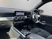 Mercedes-Benz GLB 1.3 GLB200 AMG Line (Executive) SUV 5dr Petrol 7G-DCT Euro 6 (s/s) (163 ps) 15