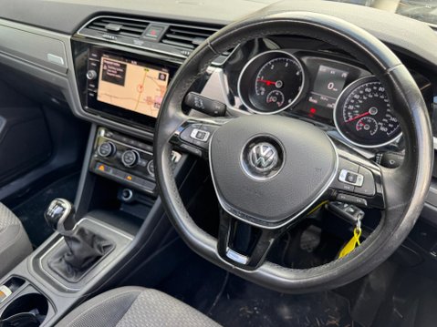 Volkswagen Touran 2.0 TDI SE Family Euro 6 (s/s) 5dr 2