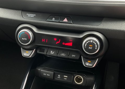 Kia Stonic 1.0 T-GDi '4'  21