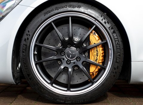 Mercedes-Benz AMG GT R GT R 10