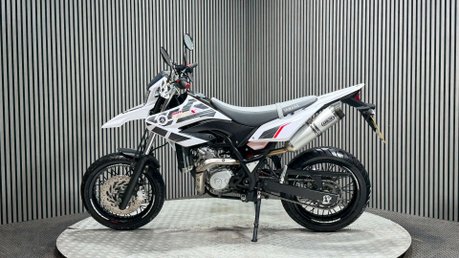 Yamaha WR125 2014 ONLY 11K 1 OWNER SUPERMOTO 125CC 15BHP ENDURO BIKE 4