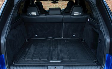 Land Rover Range Rover Sport 5.0 SVR 37