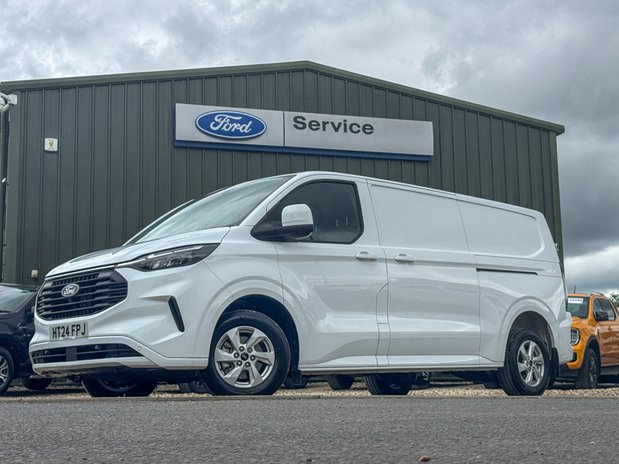 Ford Transit Custom AUTO LWB [SOLD MM] L2H1 Low Roof Limited DELIVERY 1