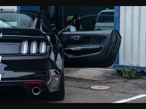 Ford Mustang 5.0 Mustang GT 2dr 8