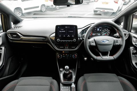 Ford Fiesta ST-LINE 3