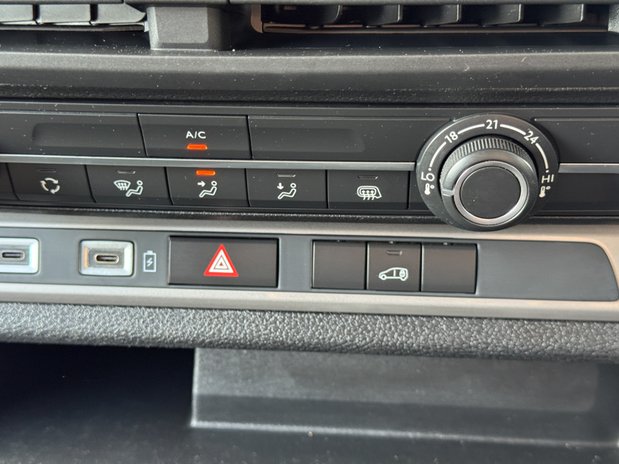 Vauxhall Vivaro LWB L2H1 Low Roof Prime 3100 Air Con Sensors Euro 6 29
