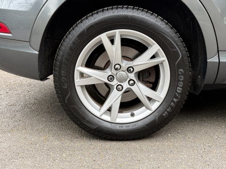 Audi Q3 TDI QUATTRO SE 23