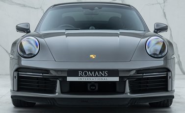 Porsche 911 Turbo S (992) 7