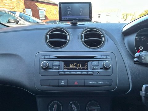 SEAT Ibiza TSI I-TECH 14