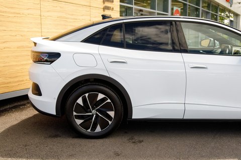 Volkswagen Id.5 STYLE PRO PERFORMANCE 8